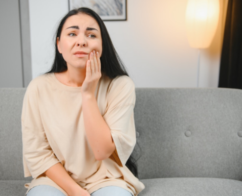 Swelling After Tooth Extraction: How Long Does It Last? - Know from our Dentist in Las Cruces, NM