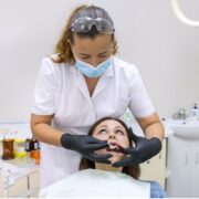 cosmetic dentist